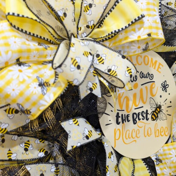 Front Door Decor, Bee Wreath, Summer Wreath, Home Decor, Gift, Bumble Bee Wreath - Picture 5 of 5